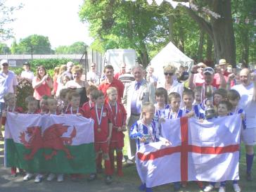 2011 THE TEAMS